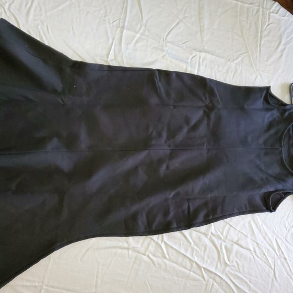 Ingrid and Isabel Maternity Dress - Picture 2 of 5